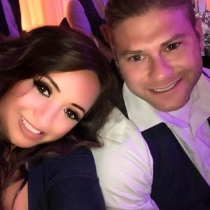 Meet your Posher, Whitney